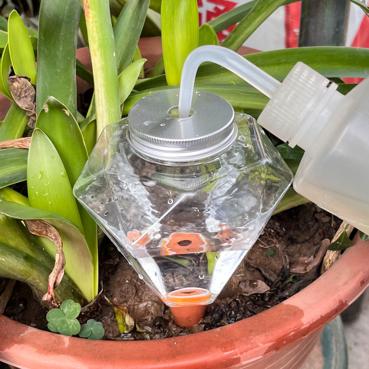 1pcs Cute Plastic Watering Mac - Automatic Plant Waterer บทวิจารณ์และราคา